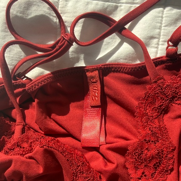 Skims TRIANGLE CAMI size S - Picture 2 of 4